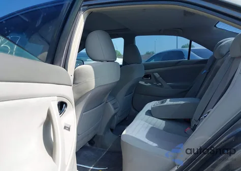 2011 Toyota Camry Le z USA, uszkodzony, nr VIN 4T4BF3EK5BR156714